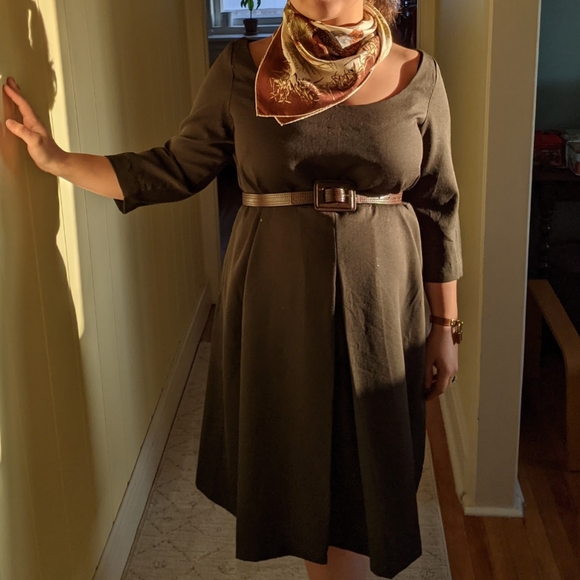 Shift dress, pregnancy friendly - Picture 2 of 4